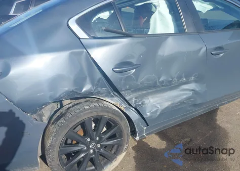 2023 Mazda Mazda3 2.5 S Carbon Edition z USA, uszkodzony, nr VIN 3MZBPBCM2PM359076